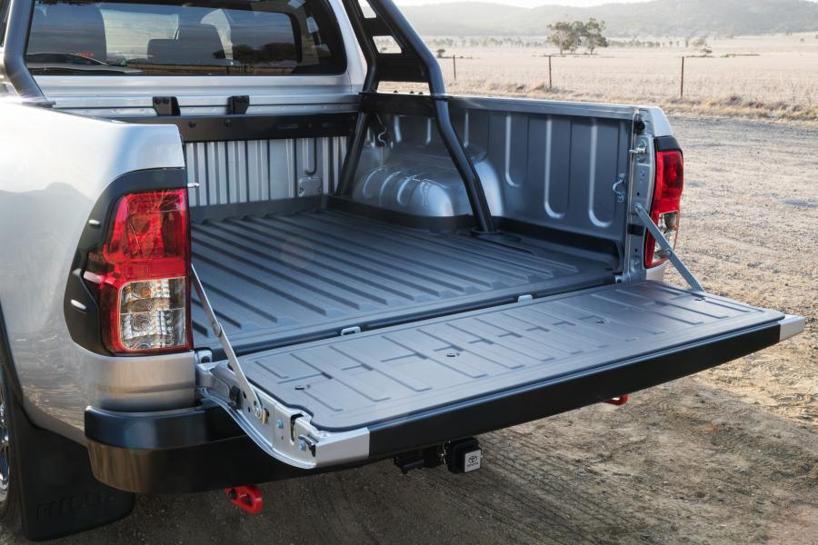 Багажник Toyota Hilux Rugged X Double Cab 2018 года  (AU) (фото 35 из 46)